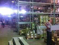 Компания "Сибирь-Зитар", паллетные фронтальные стеллажи на зацепах